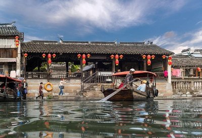 楓涇古鎮(zhèn)景區(qū)景點逐步開放,向全國醫(yī)務工作者送出&ldquo;免費游覽&rdquo;福利