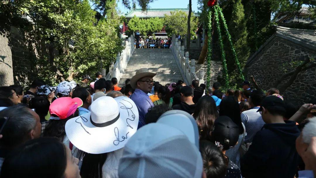 黃金周第三天,蓬萊閣客流持續增長,旅游秩序井然